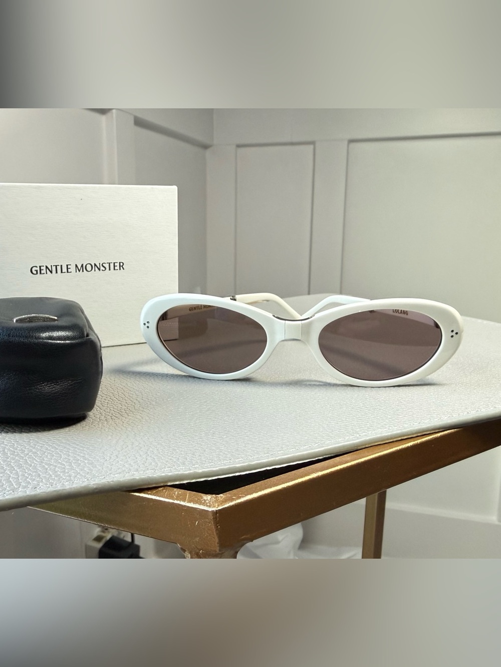 GENTLE MONSTER White Oval Sunglasses with Brown Lenses